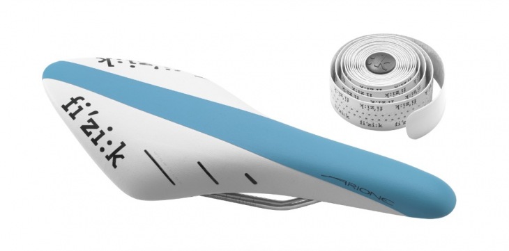 フィジーク Team Edition Kit(AG2R LA MONDIALE)