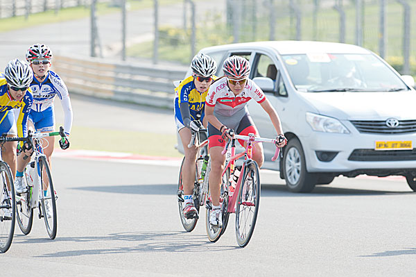 女子ジュニアロードレースで2位の坂口聖香（兵庫・パナソニックレディースチーム）