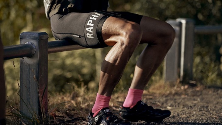 PRO TEAM BIB SHORTS + PRO TEAM SOCKS