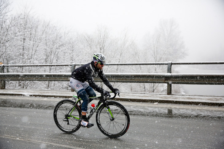 雪によってニュートラル措置が取られた2013年大会