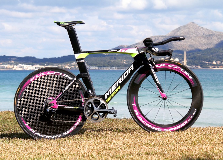 実戦デビューを果たしたワープTT UCIレギュレーションもクリアしている