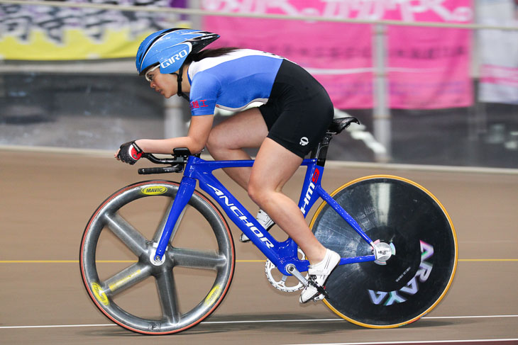 女子2kmインディヴィデュアル・パーシュート　1位の細田愛未（埼玉・川越工）