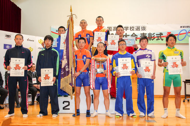 男子総合表彰 和歌山北高が優勝