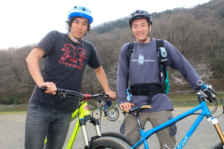 「Trail Cutter」の名取将さん(右)と西脇仁哉さん