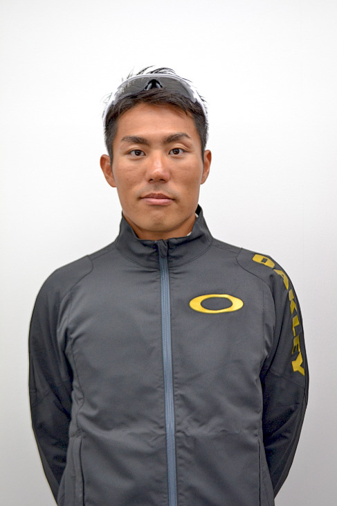 山本良介選手