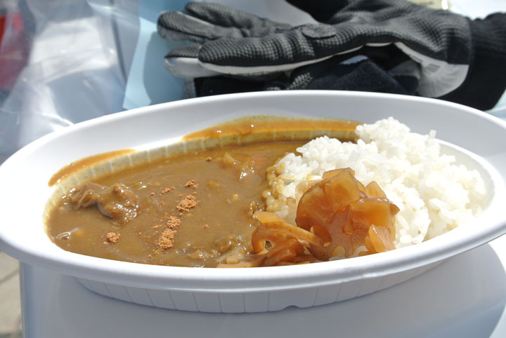 名物の「鹿カレー」を食べて、お疲れ様でした!