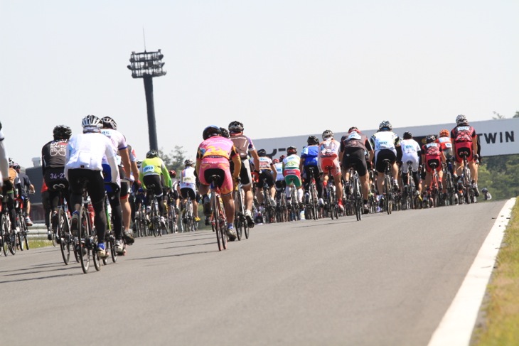 レース中は気温がグングン上昇