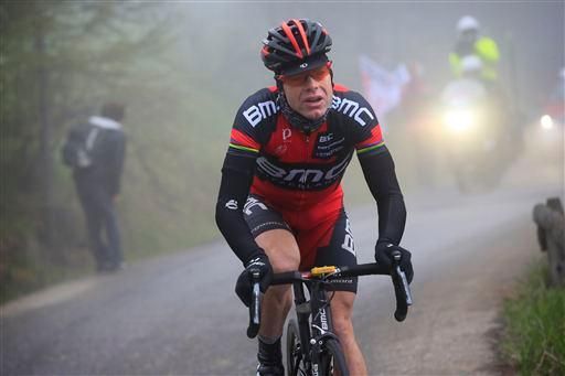 Cadelマリアローザから遅れをとるカデル・エヴァンス(オーストラリア、BMCレーシングチーム)