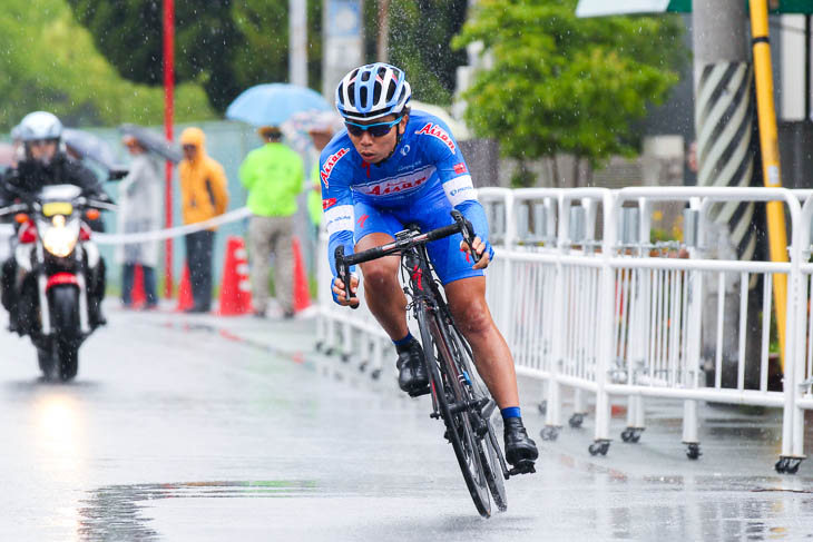 1位の西谷泰治(愛三工業レーシングチーム)