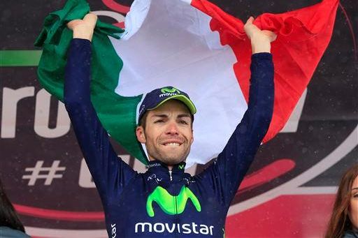 ステージ優勝の喜びをかみしめるジョヴァンニ・ヴィスコンティ(イタリア、モビスター)