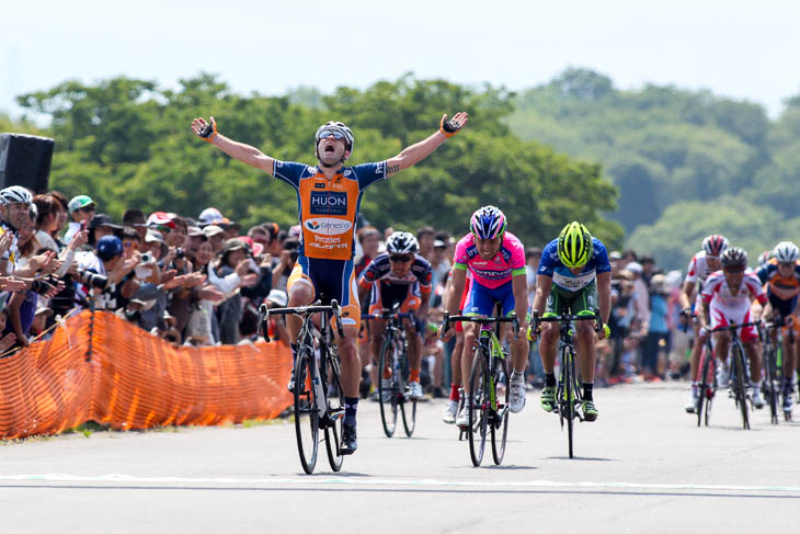 ネイサン・アール（ヒューオン・ジェネシス）が優勝