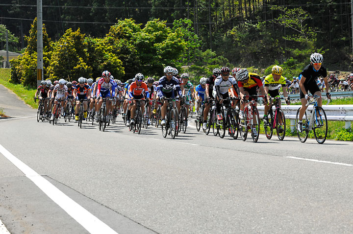 自転車 公道 レース