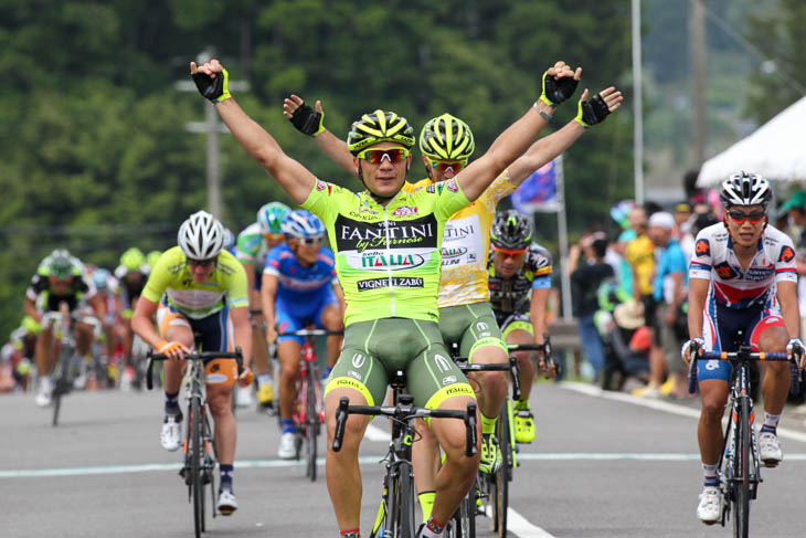 ミケーレ・メルロー(ヴィーニファンティーニ)が優勝