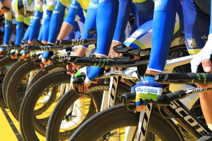 オリカ・グリーンエッジのTTバイクは、9070Di2、そしてPROのTTハンドル&ディスクホイールを使用する