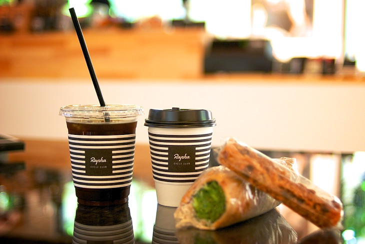 UCIライセンスの提示でドリンクが一杯無料に