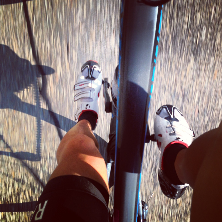 07:00 308km/374km ずっと向かい風&登り基調の区間でじわじわ脚に来る。