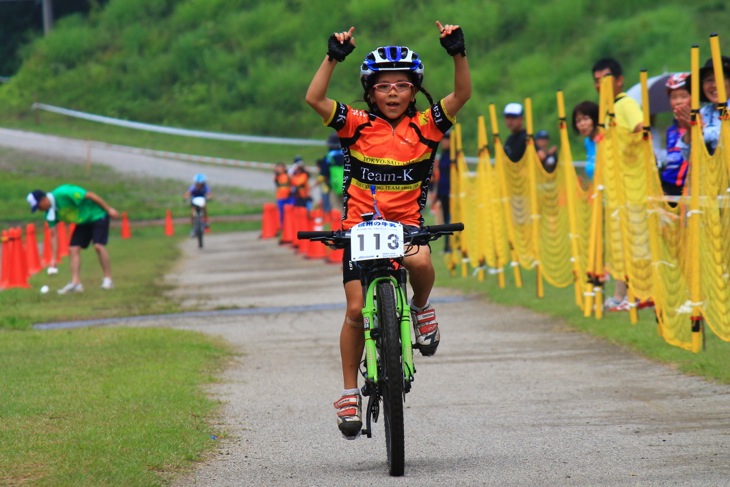 小学校3年生女子 優勝は中島 瞳