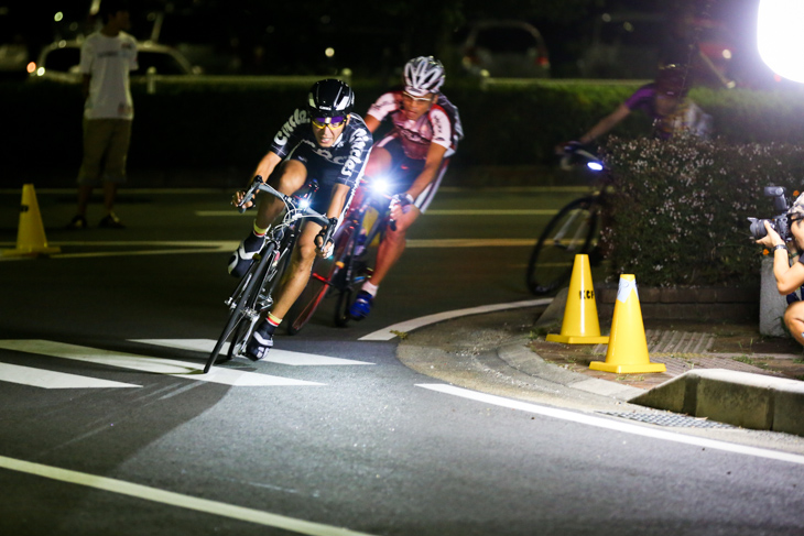 カテゴリー2 ポイントレース形式のため、ペースが落ちない