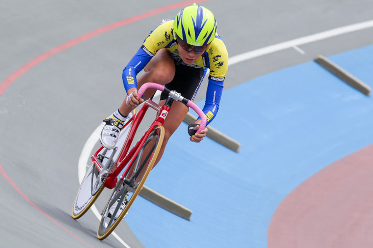 女子スプリント予選で11秒645の大会記録を出した塚越さくら(鹿屋体育大)
