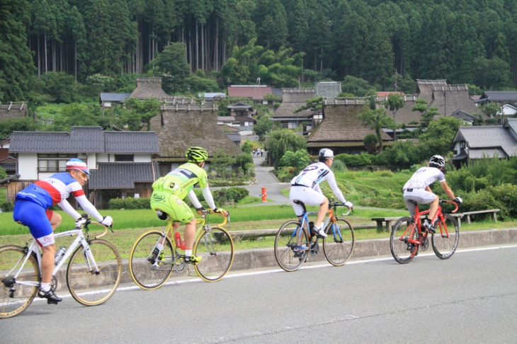 かやぶきの里美山町全体がコースとなる