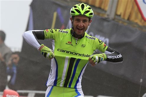 雨と寒さに襲われた過酷なステージを制したダニエーレ・ラット(イタリア、キャノンデールプロサイクリング)