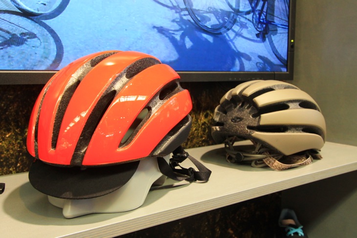 ジロ ユニークなデザインのASPECTヘルメット