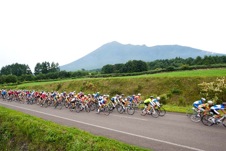 第3ステージ男子 この日は曇りながら岩手山が姿を見せた