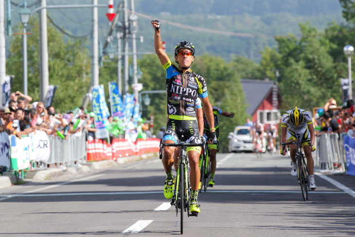 レオナルド・ピニツォット(チームNIPPO・デローザ)が優勝