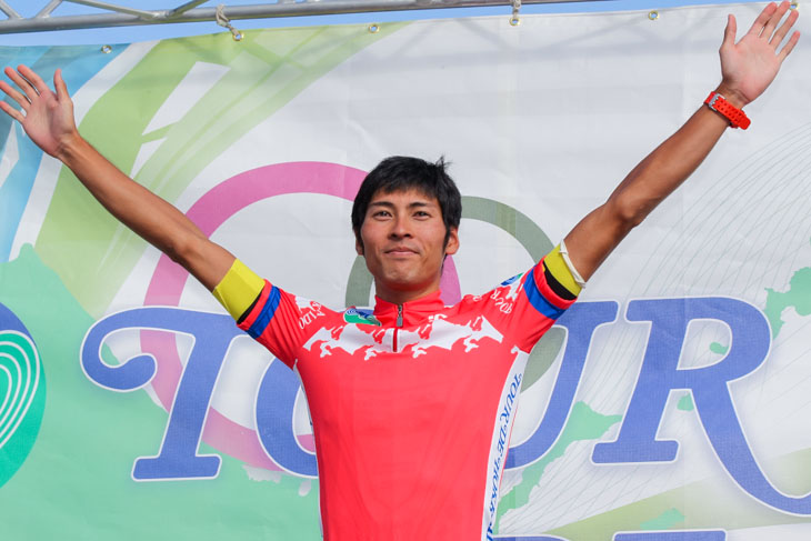 個人総合山岳リーダーの阿部嵩之(チーム右京)