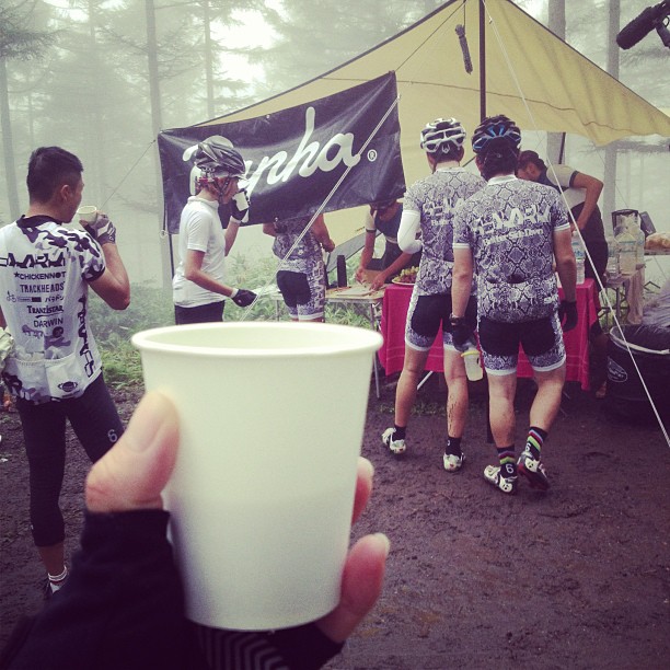 @tomonue 難関突破!やっとコーヒー(≧∇≦)