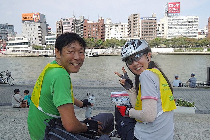 隅田川の畔でのんびり一休み