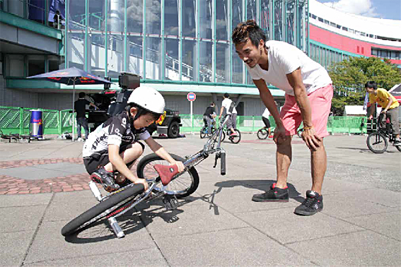 スクールでBMXを体感しよう