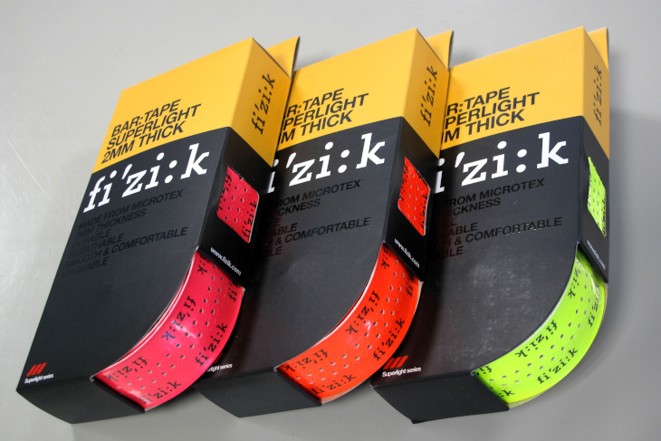 フィジーク バーテープ スーパーライト ロゴ入り ネオンカラー（左からネオンピンク、ネオンオレンジ、ネオン  イエロー）
