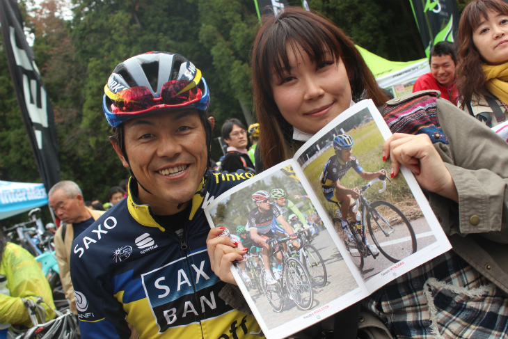 出展ブースでも大人気の宮澤崇史(サクソ・ティンコフ)