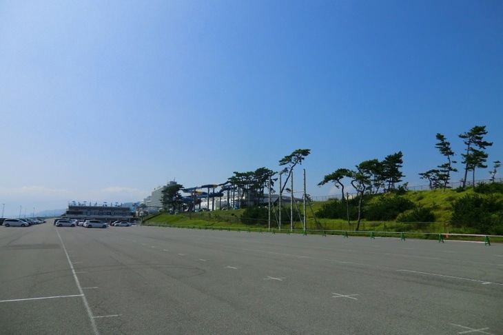 大磯プリンスホテル ロングビーチ駐車場にクリテリウムコースが設置される