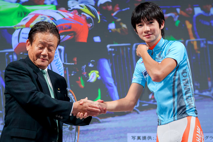 Jユースツアー ジュニア年間個人総合1位 石上優大(横浜高校自転車競技部)