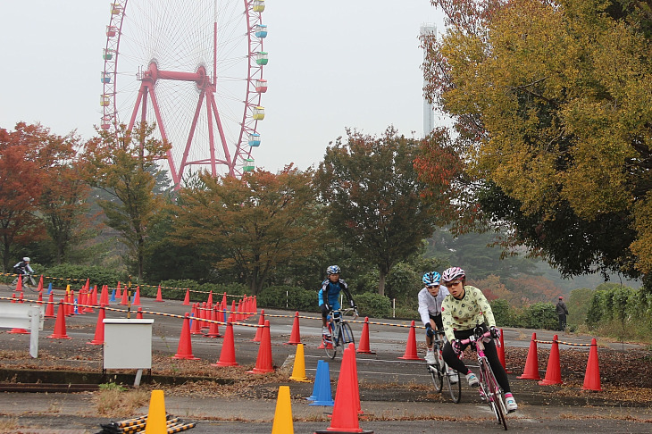 西武遊園地の敷地内に設置された特設コースにて行なわれたケルメスTOKYO