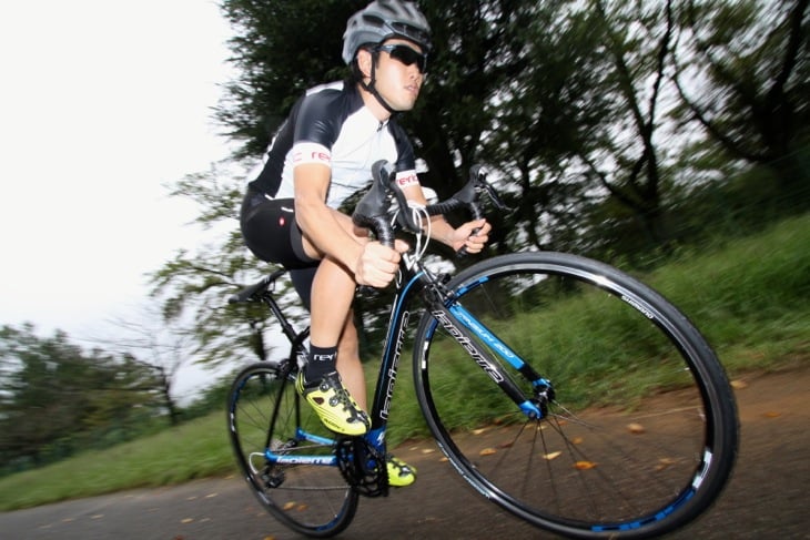 「衝撃吸収に寄ったレーサーバイク。剛性感が高い」渡辺将大(タキザワサイクル)