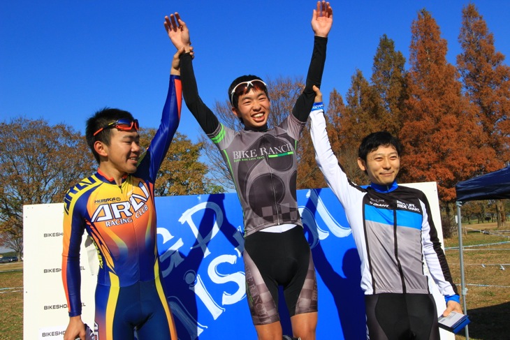 JE-1表彰　優勝はエリートでも２着だった山田誉史輝（BIKERANCH/DIRTFREAK）