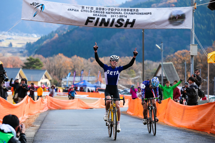 ジュニア　優勝した中井唯晶（瀬田工業高校）