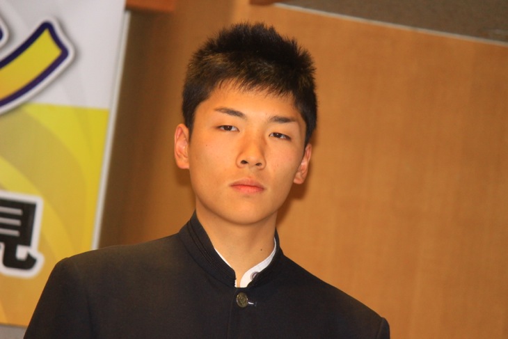 小野寺玲(18歳、ブラウブリッツェンより移籍)