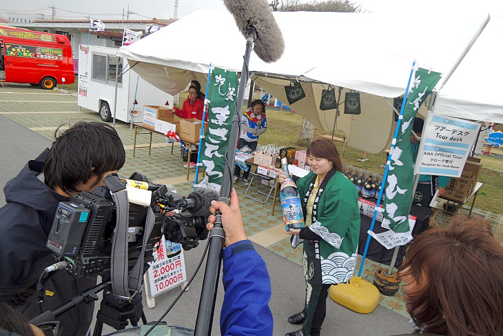 テレビ局の取材が入るほど現地での注目度は高い様だ