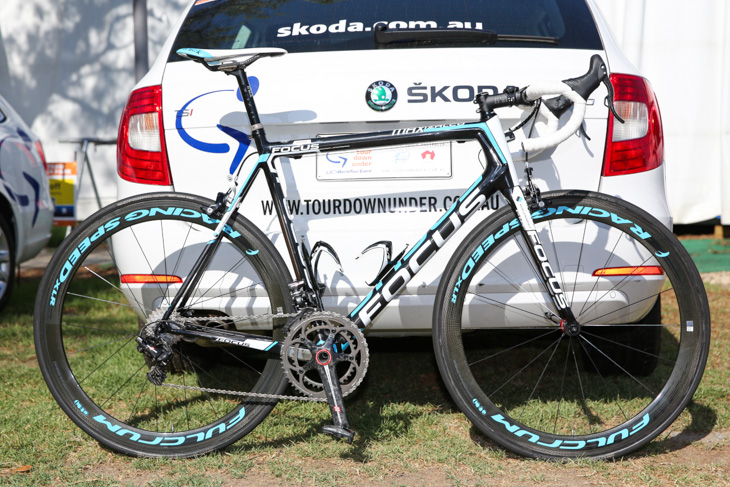 アージェードゥーゼル <フォーカス IZALCO MAX>