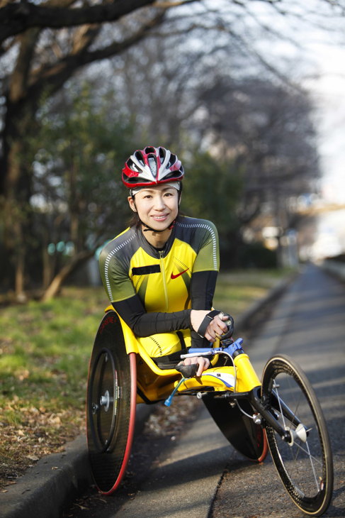 長野パラリンピックで金2銀2のメダルを獲得した土田は、その後本格的に車いすマラソンへのチャレンジを始める