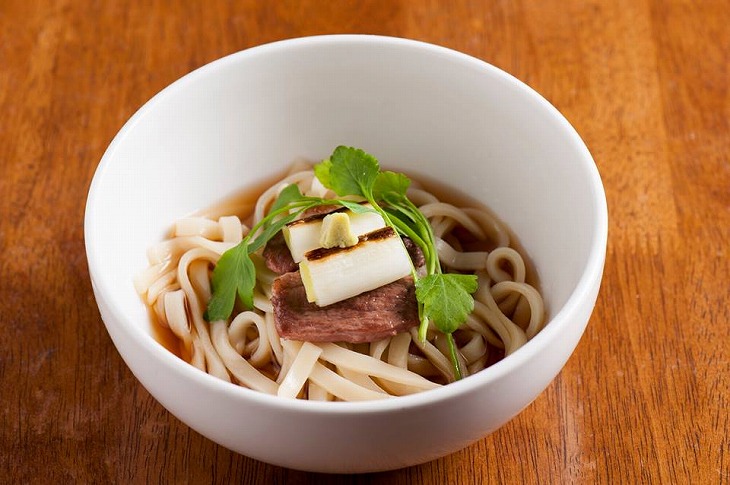 ふるまい：鴨だしうどん