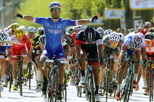 抜群の加速力で勝利したナセル・ブアニ(フランス、FDJ.fr)