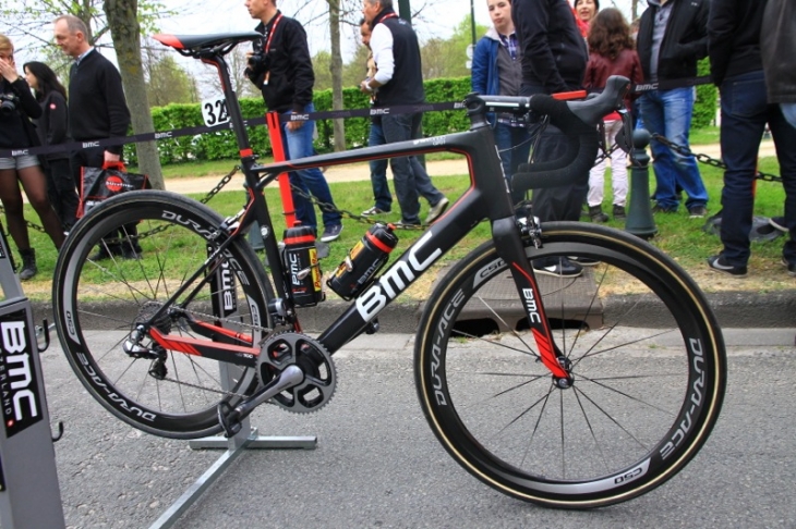 マークス・ブルグハート(ドイツ、BMCレーシング)のBMC Granfondo GF01