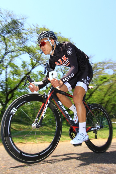 「短時間でもがくようなレースに最適なバイク」山崎嘉貴(ブレアサイクリング)