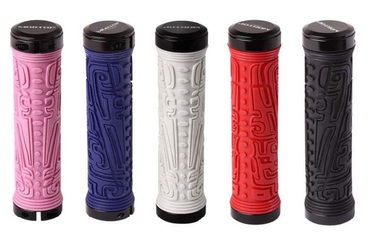モートップ MAYA GRIP(左からピンク、ブルー、ホワイト、レッド、ブラック)