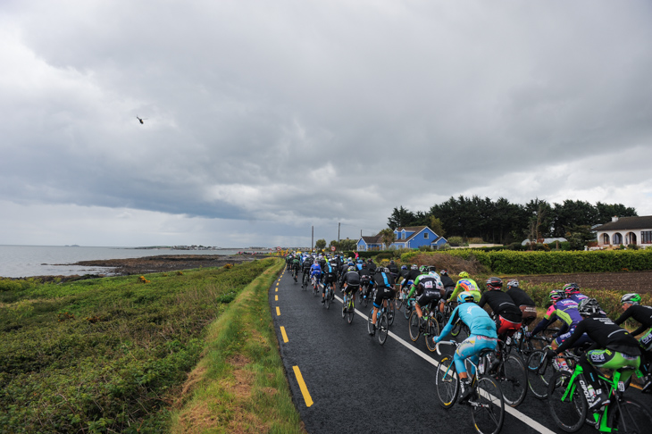 アイルランドの海岸線を南下する